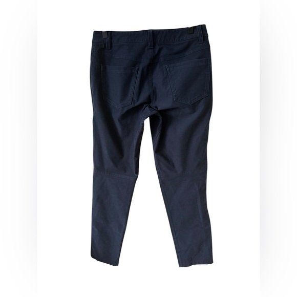 Lululemon ABC Slim Fit Pant 32" Utilitech Size 28 - Picture 6 of 10